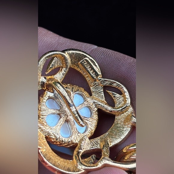 Vintage Trifari Belt - Picture 6 of 10
